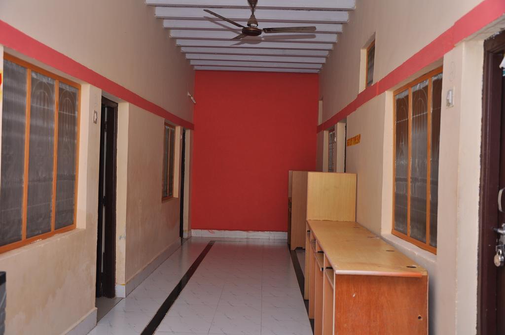 Manju Guest House ฮัมปี ภายนอก รูปภาพ